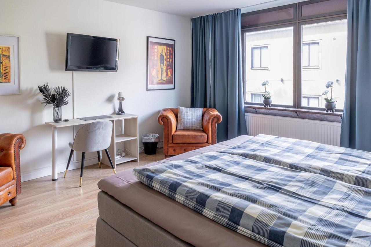 Hotel Millners Plaza Tibro Zewnętrze zdjęcie